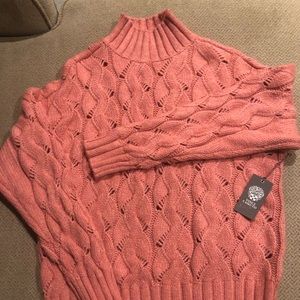Vince Camuto sweater
